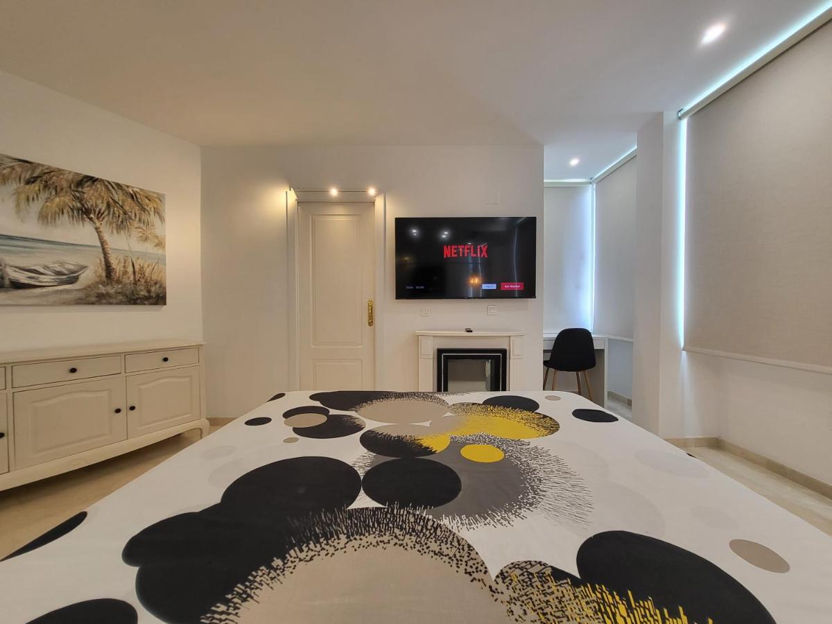 Marbella Edificio Puerto Azul Apartment Exterior photo