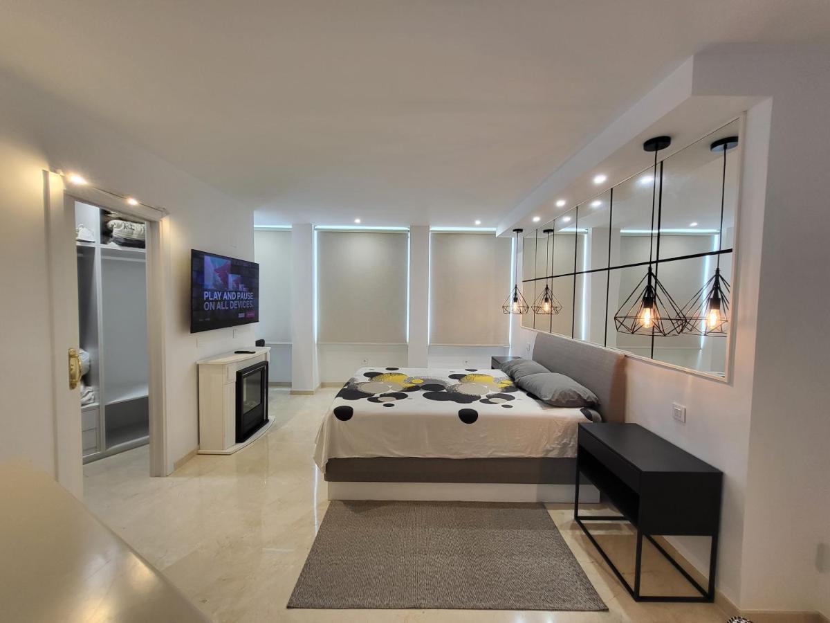 Marbella Edificio Puerto Azul Apartment Exterior photo