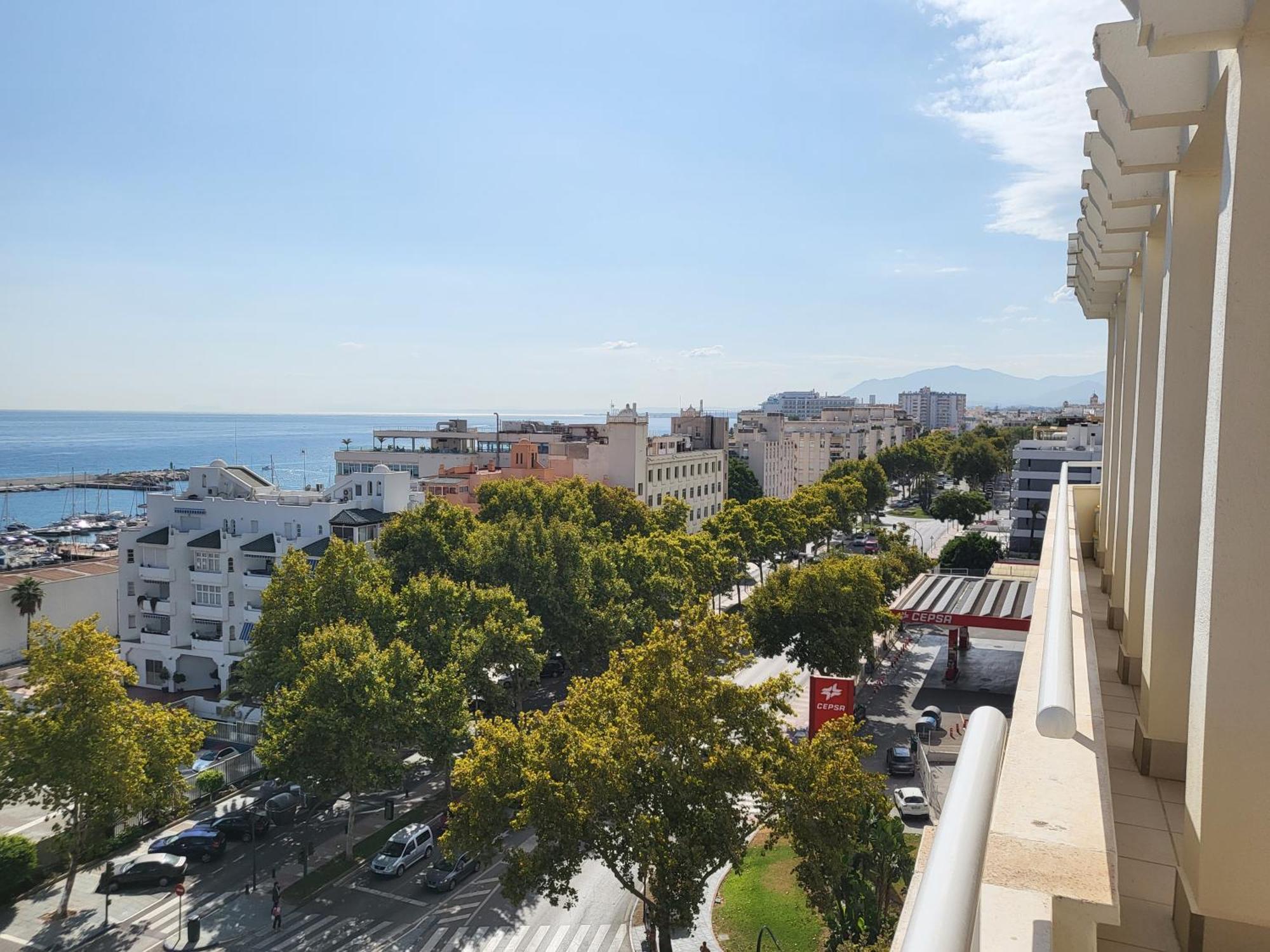 Marbella Edificio Puerto Azul Apartment Exterior photo